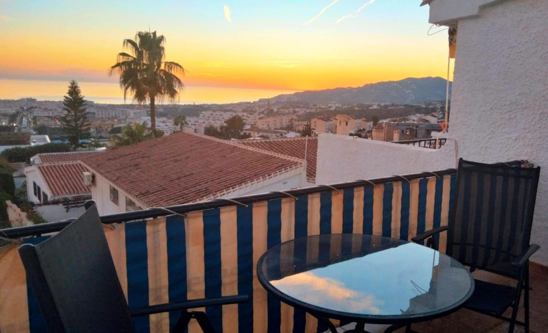 Апартаменти Sea View Capistrano Нерха Екстер'єр фото