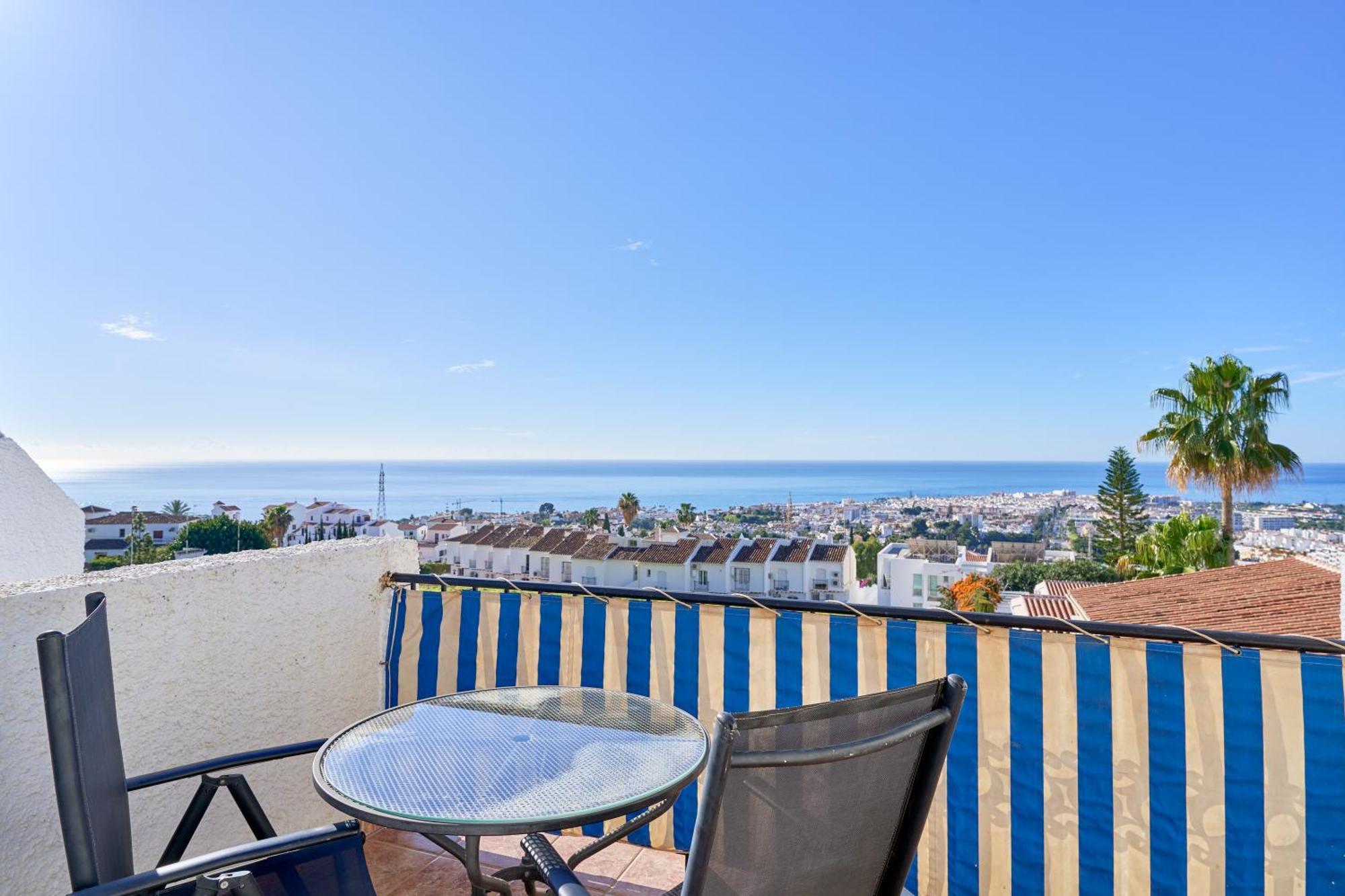 Апартаменти Sea View Capistrano Нерха Екстер'єр фото